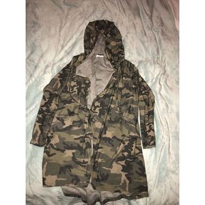 Camo hooded cardigan
